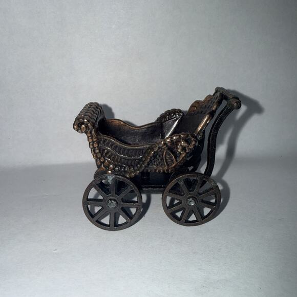 Durham Industries Other - Miniature 1976 Durham Industries Metal 2" Baby Stroller Carriage Dollhouse